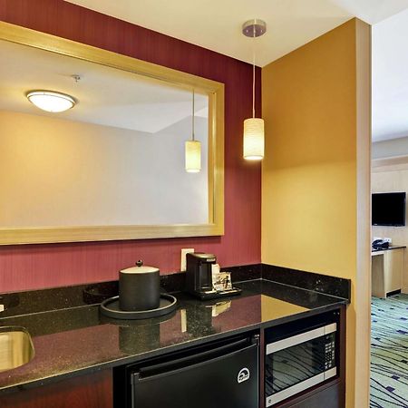 Hampton Inn & Suites Crabtree Raleigh Esterno foto