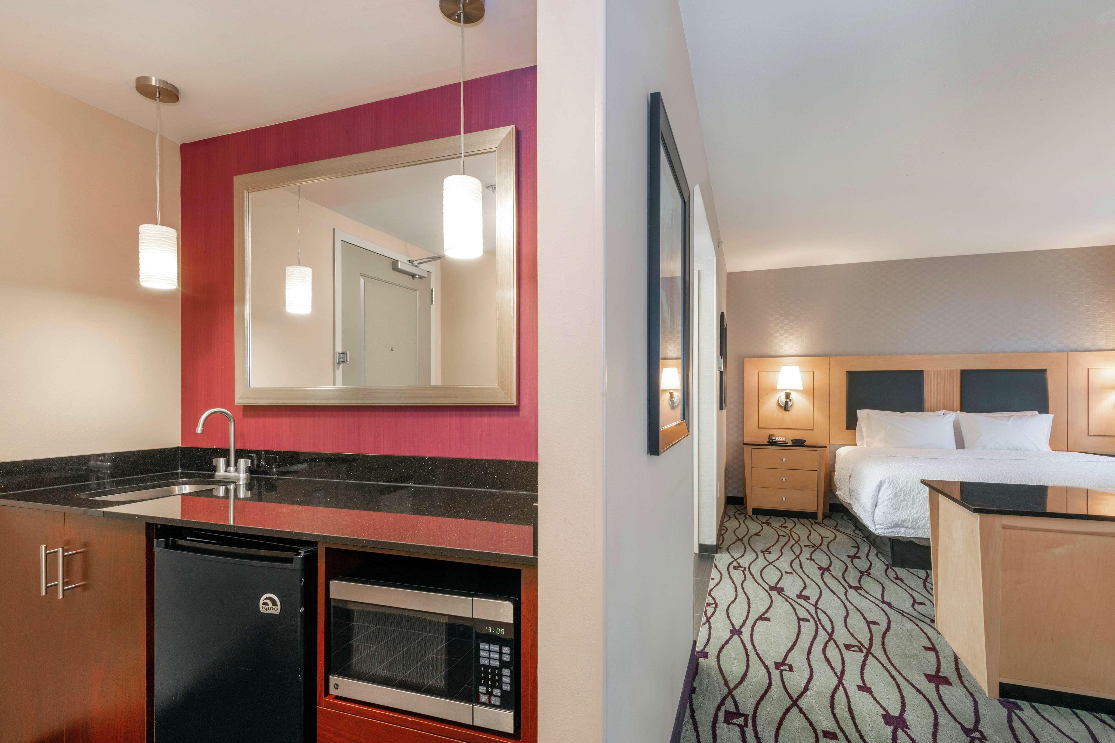 Hampton Inn & Suites Crabtree Raleigh Esterno foto