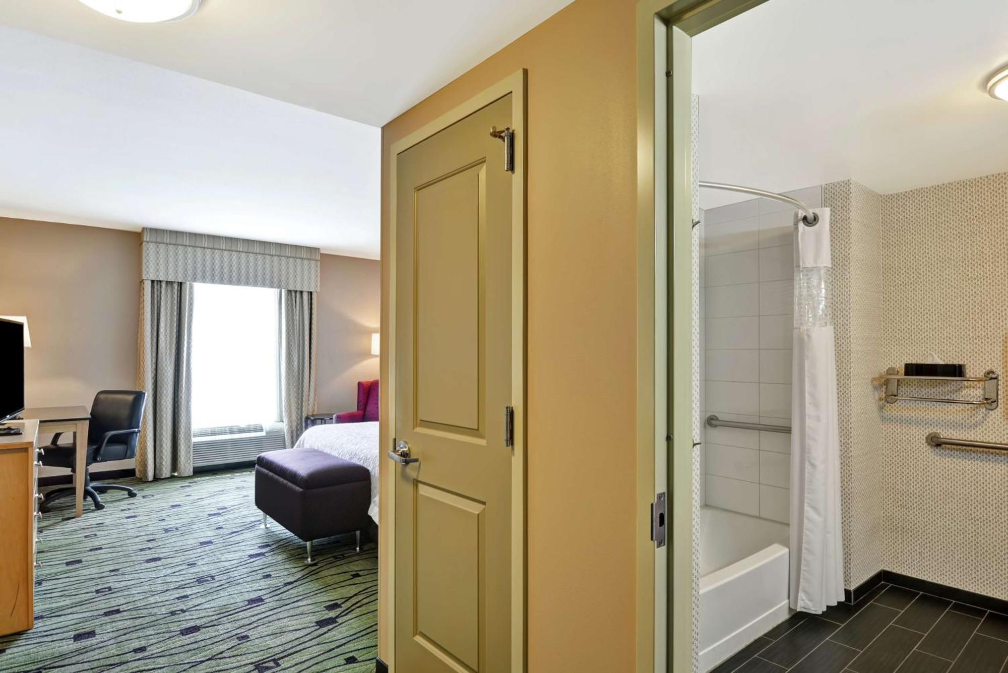Hampton Inn & Suites Crabtree Raleigh Esterno foto