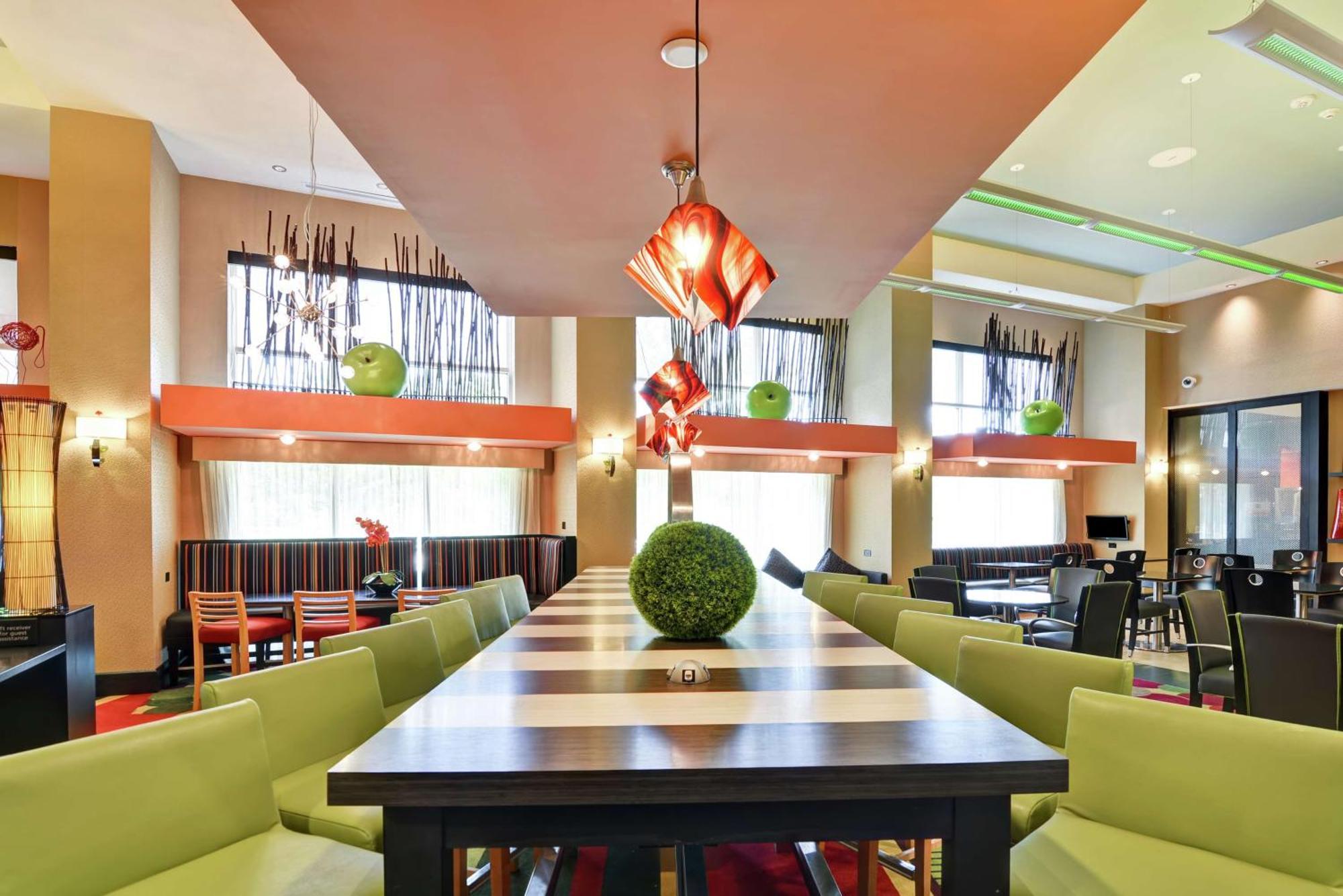 Hampton Inn & Suites Crabtree Raleigh Esterno foto