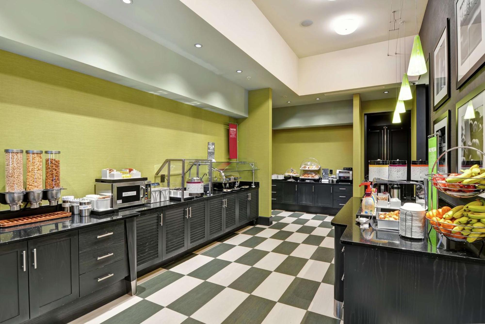 Hampton Inn & Suites Crabtree Raleigh Esterno foto